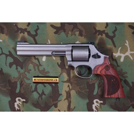 Revolver S&W Mod. 686 International .357 Mag 6