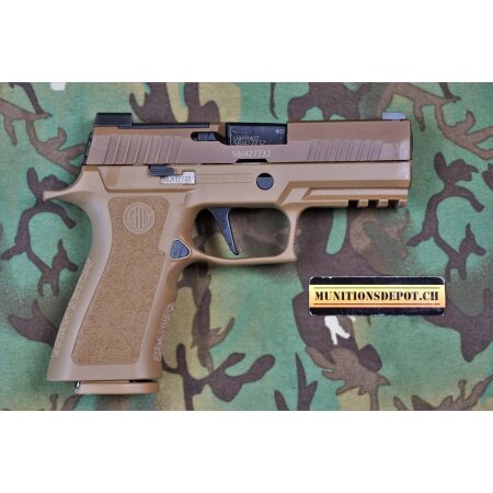 Pistole SIG-SAUER P320 X-Carry 9mm Para; FDE