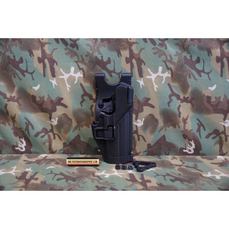 Holster BlackHawk SERPA Duty Level III zu Pistole HK P30 schwarz matt rechtshand